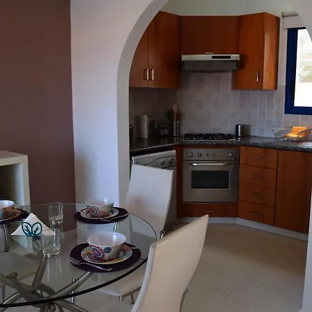 Nerina Townhouse Дом отдыха